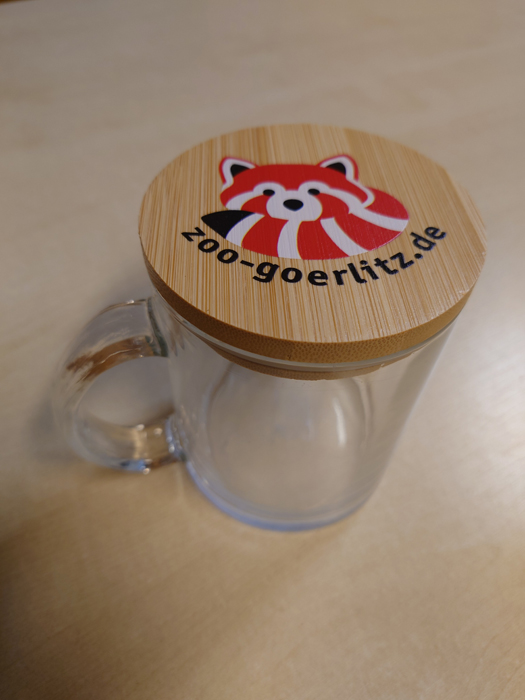 Glastasse mit Deckel